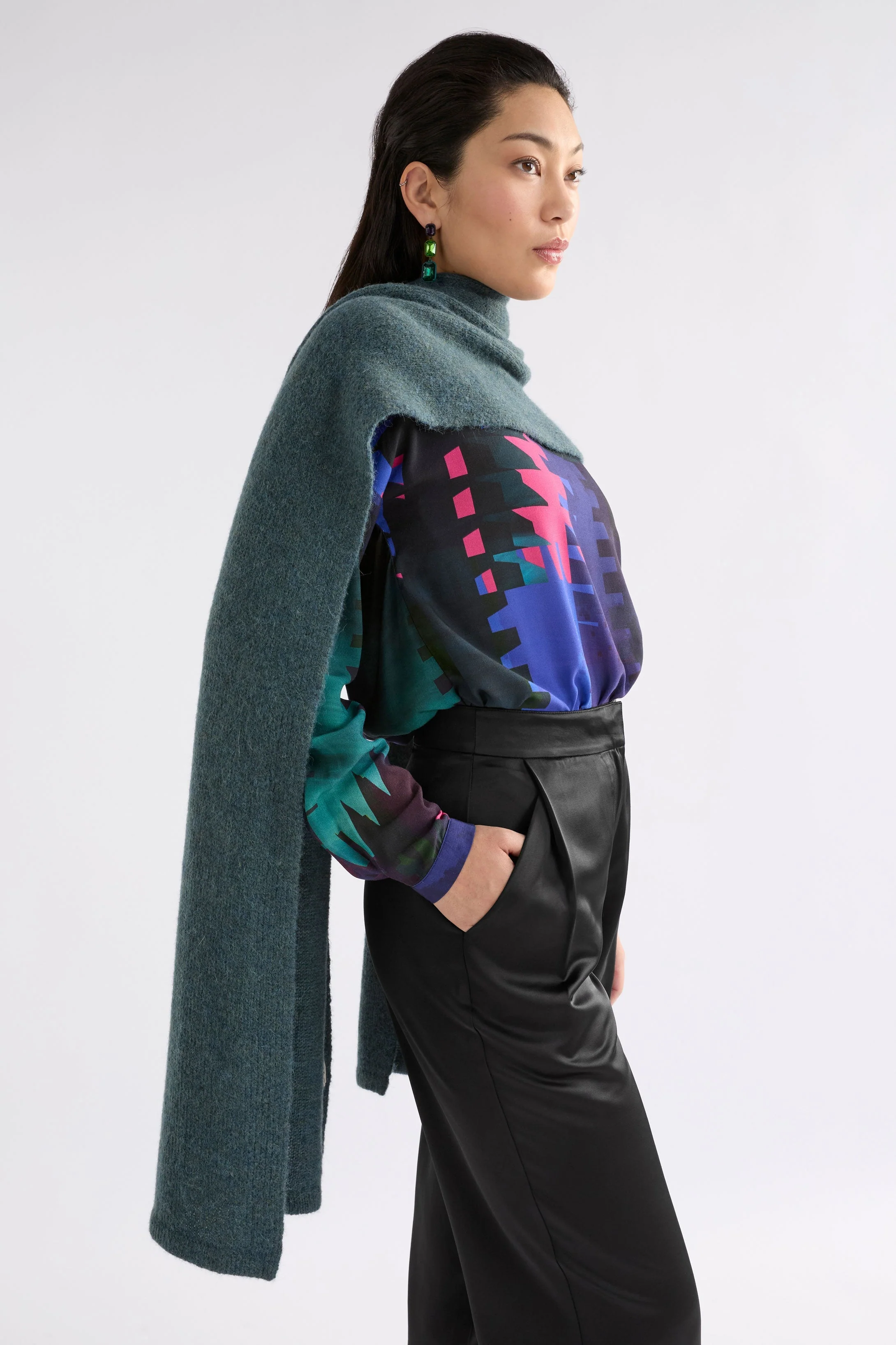 Agna Scarf - Image 10