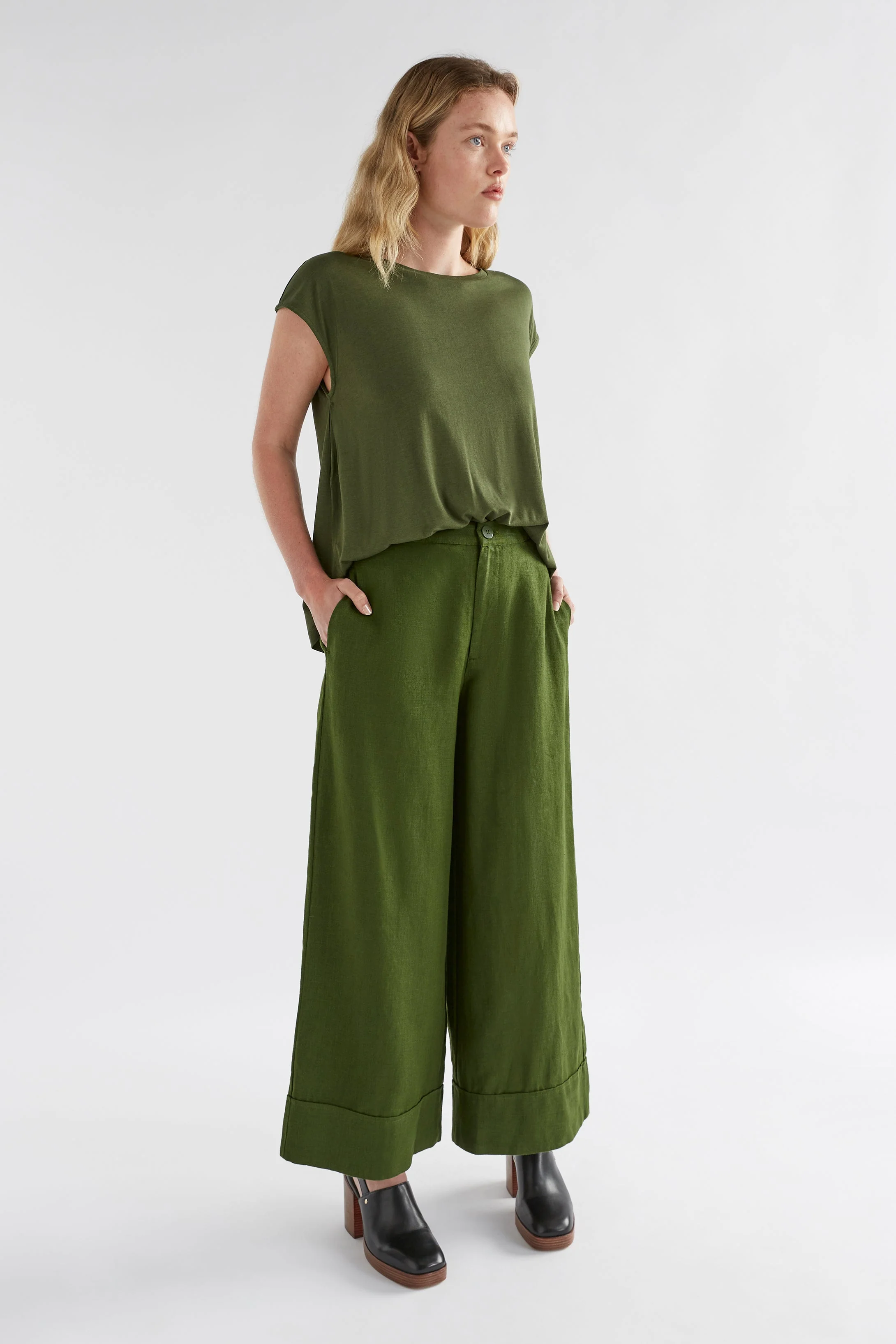 Anneli Linen Pant - Image 3