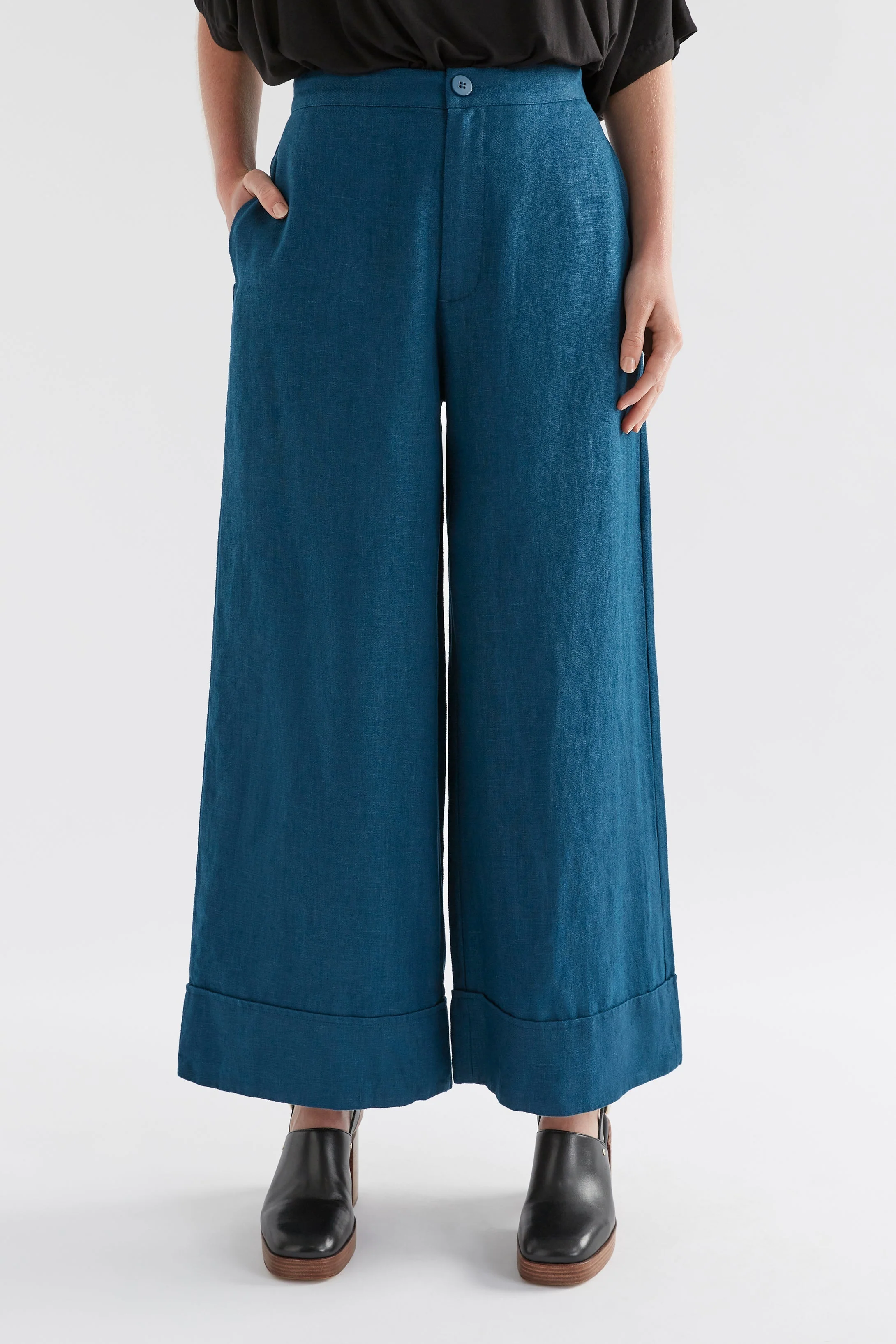 Anneli Linen Pant - Image 7