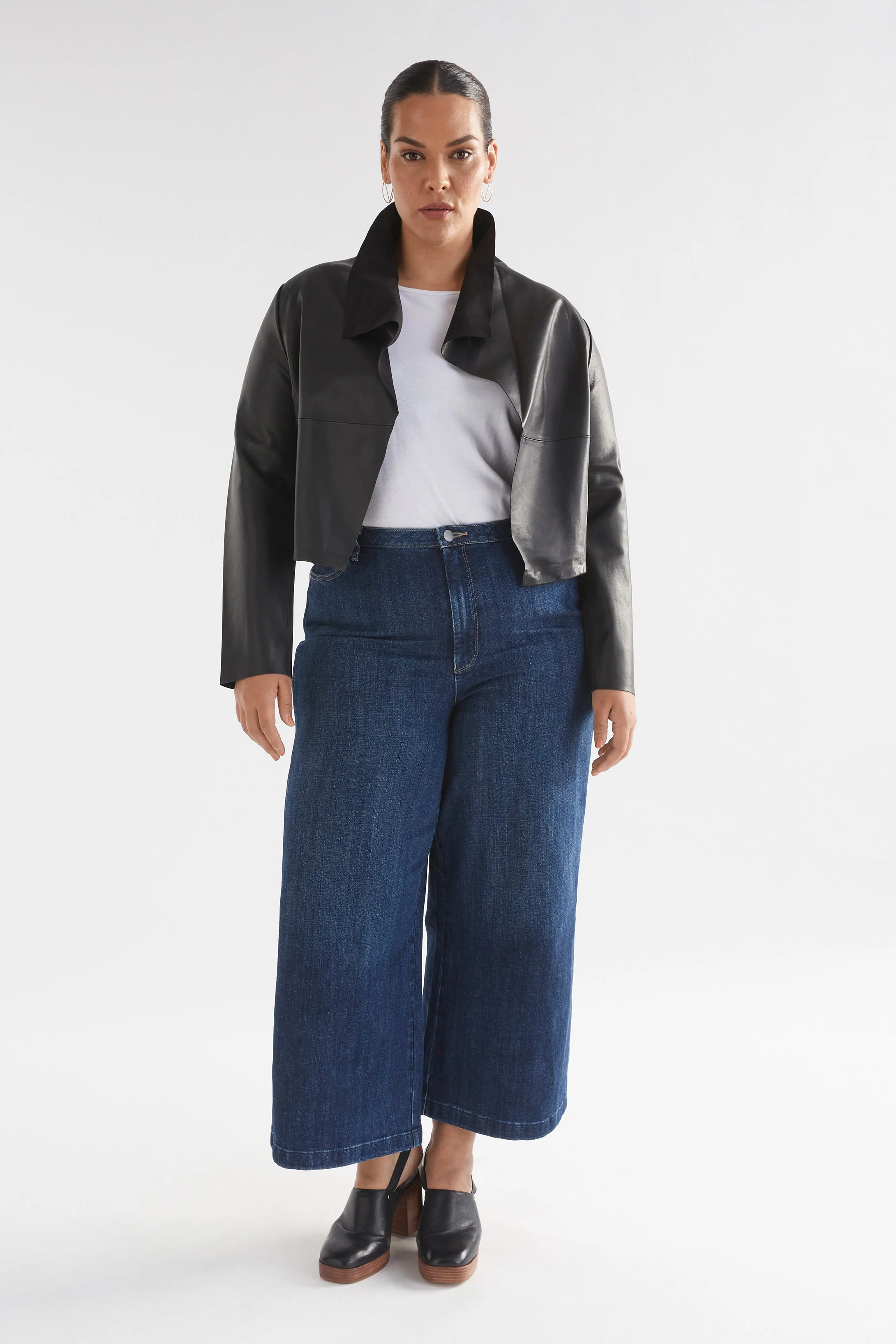 Fine Leather Jacket - Image 6