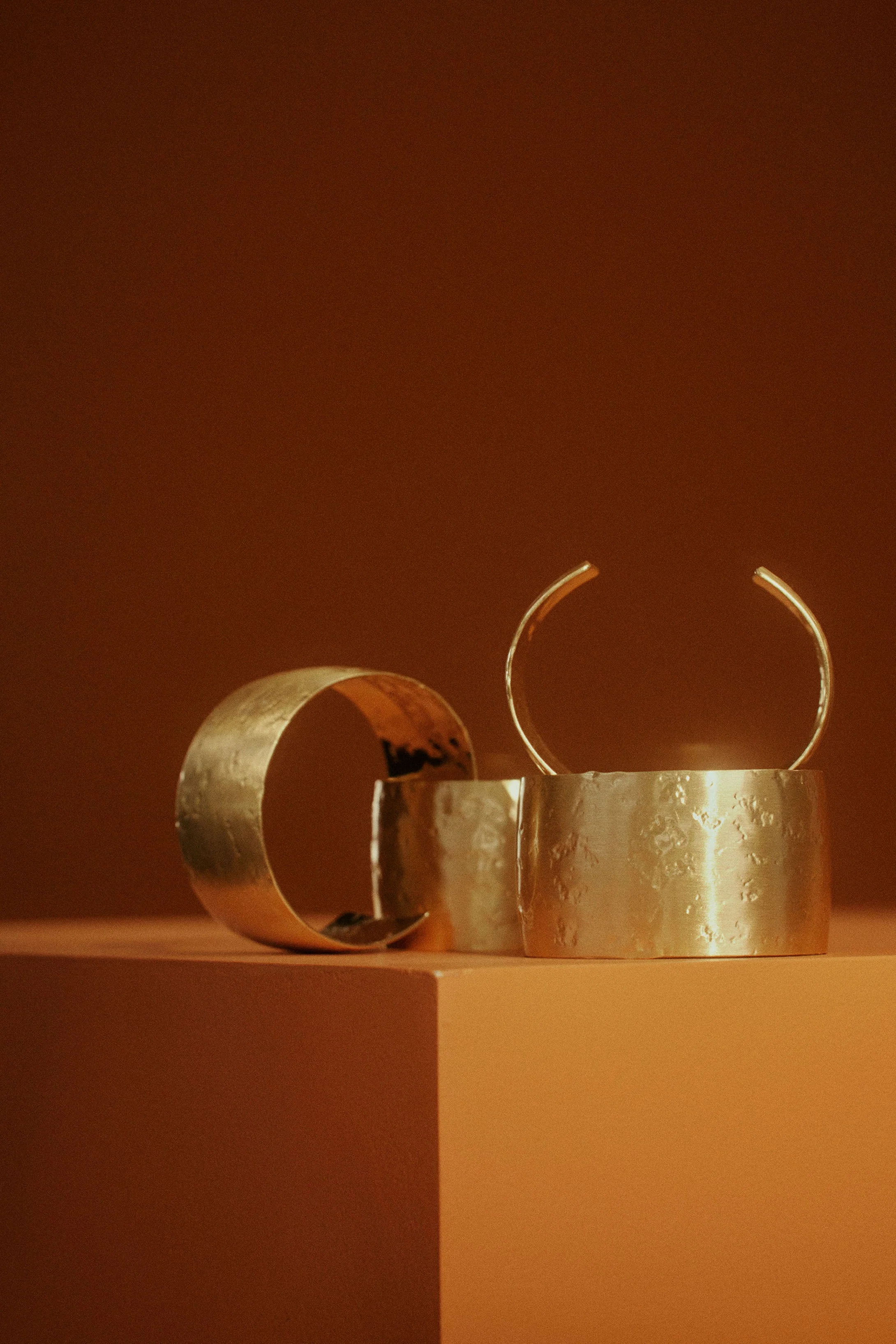 Gild Cuff Bangle - Image 5