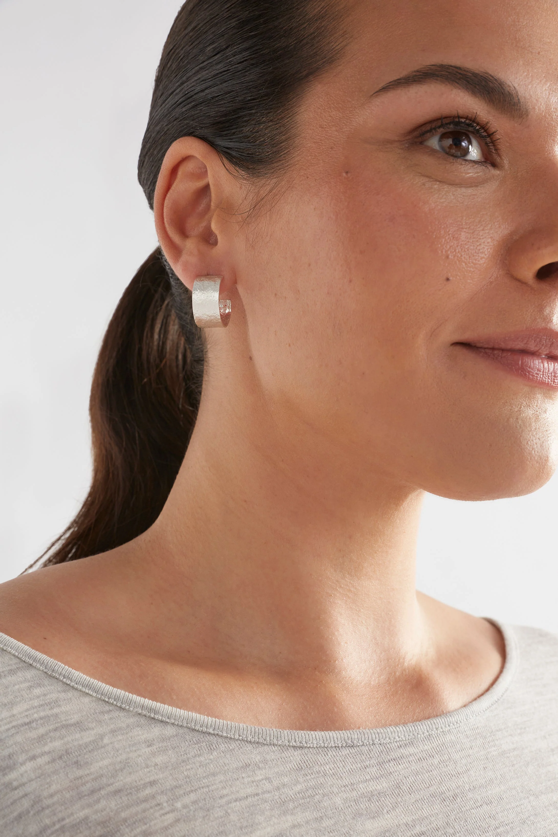 Gild Hoop Earring - Image 3