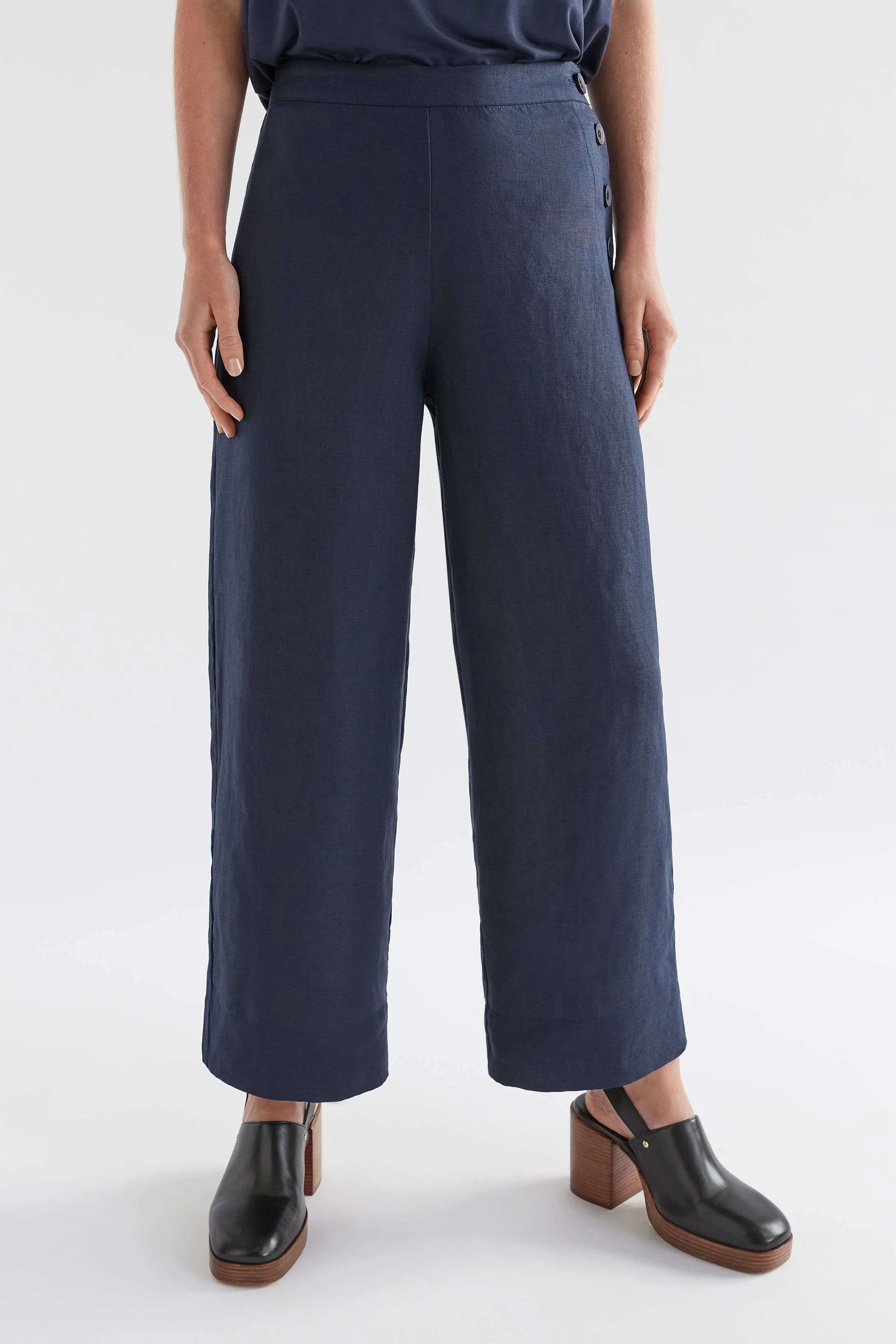 Hersom Linen Pant - Image 11