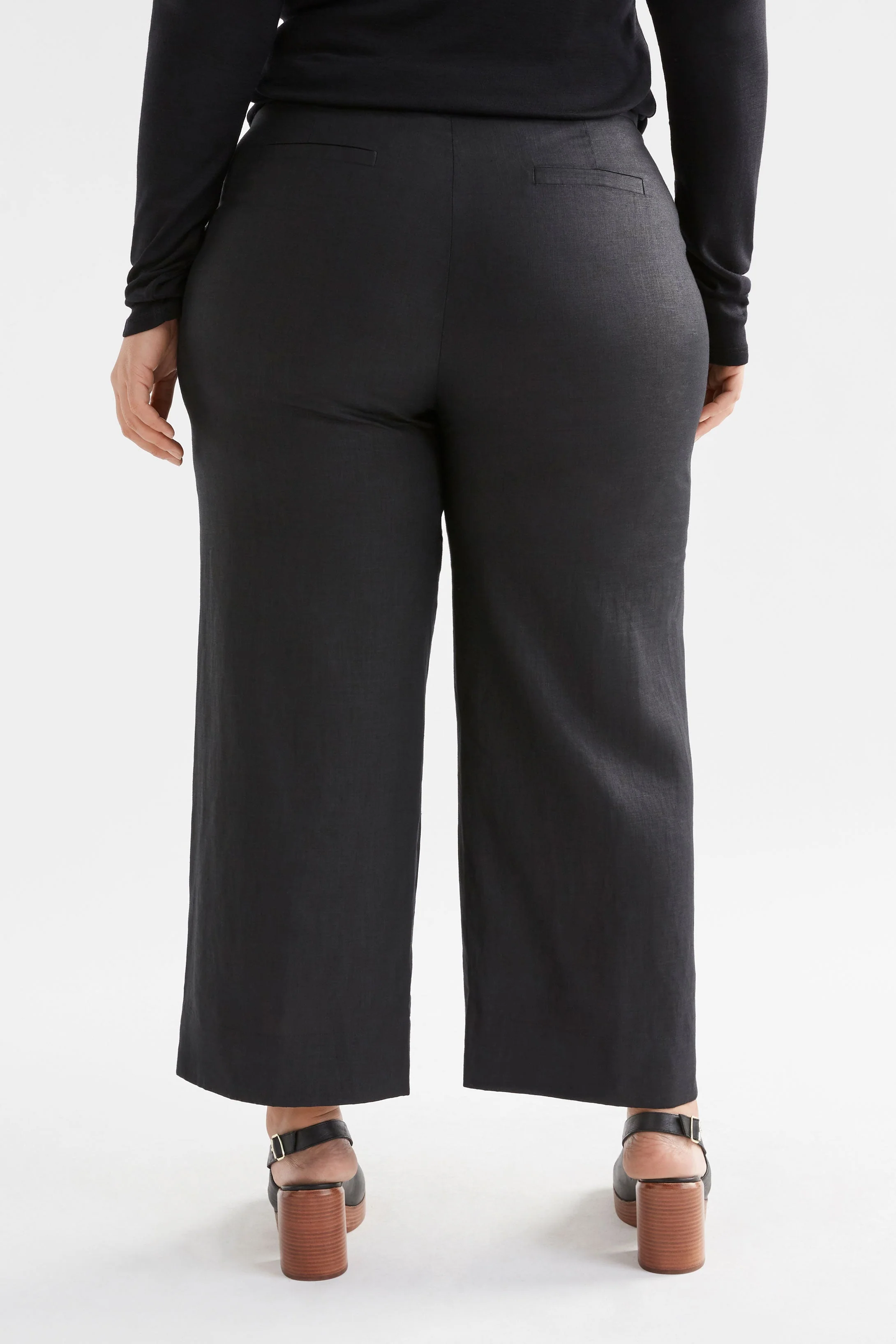 Hersom Linen Pant - Image 18