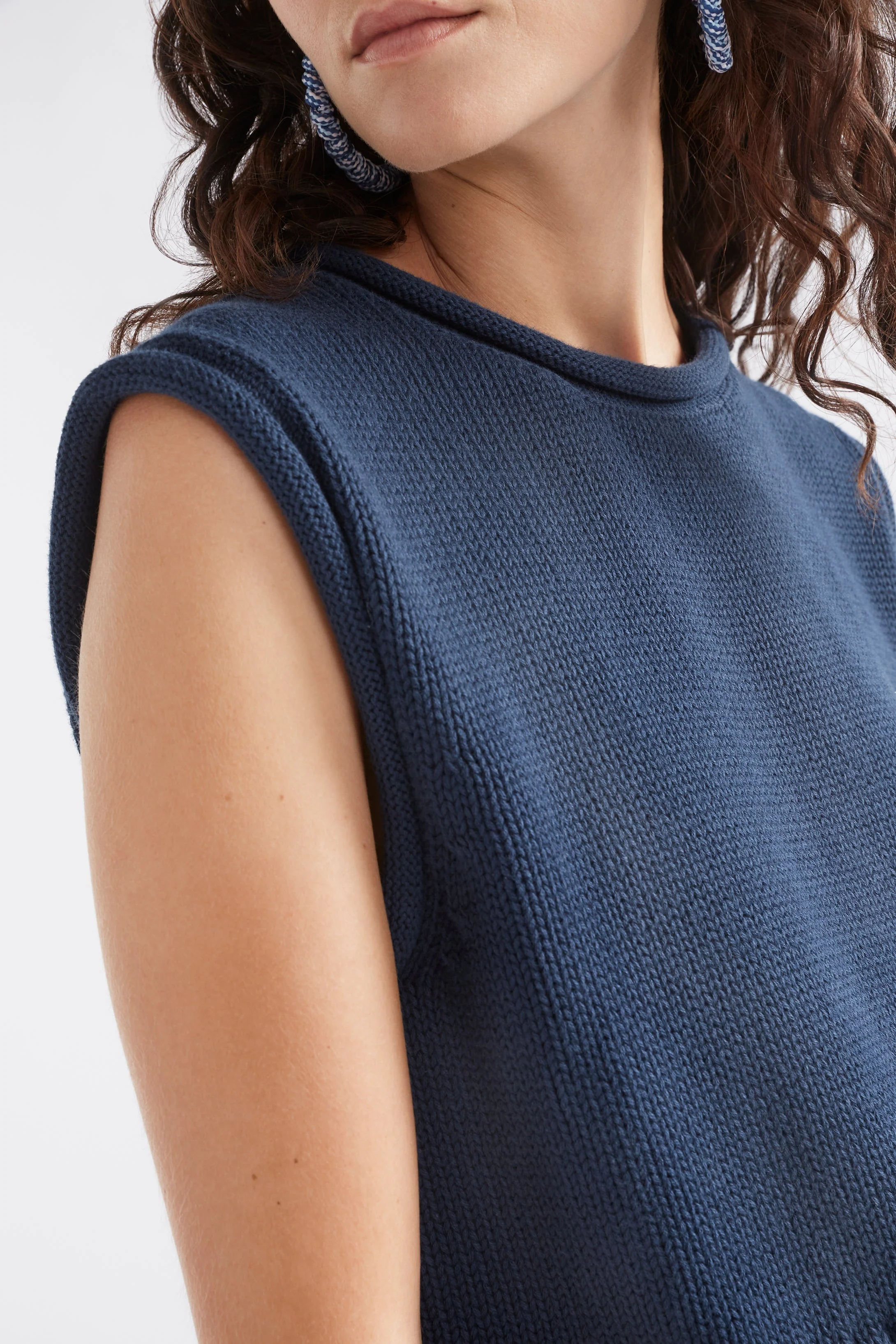 Lunel Knit Vest - Image 14