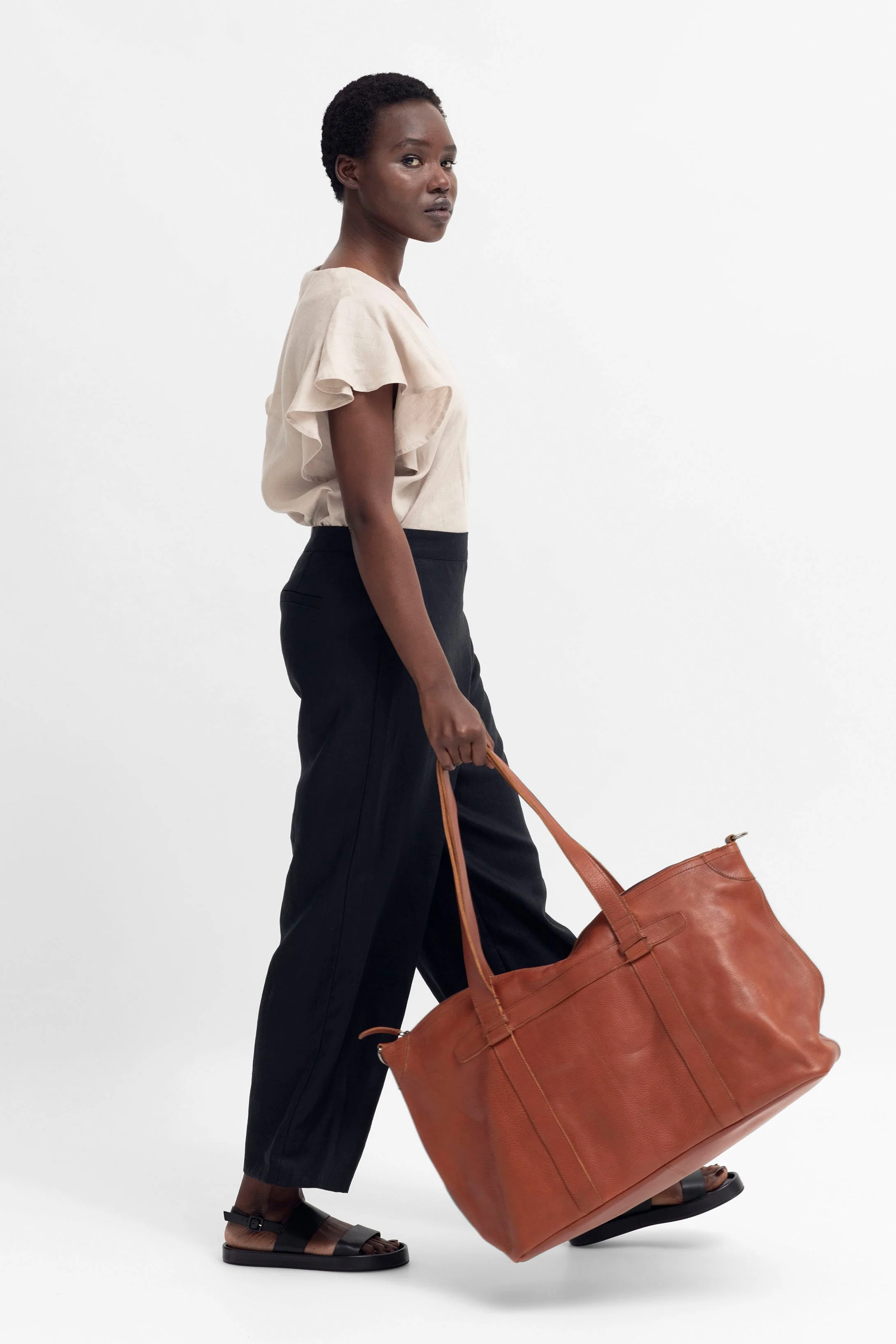 Mand Overnight Bag - Image 3