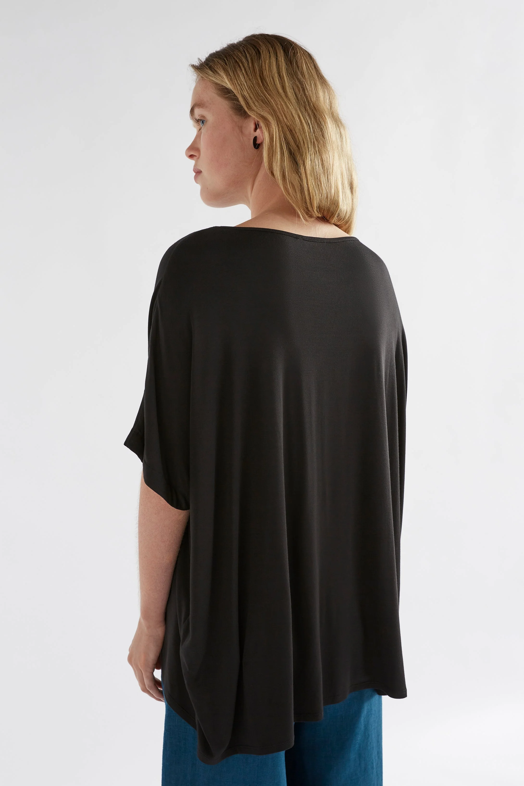 Telse Tshirt - Image 17