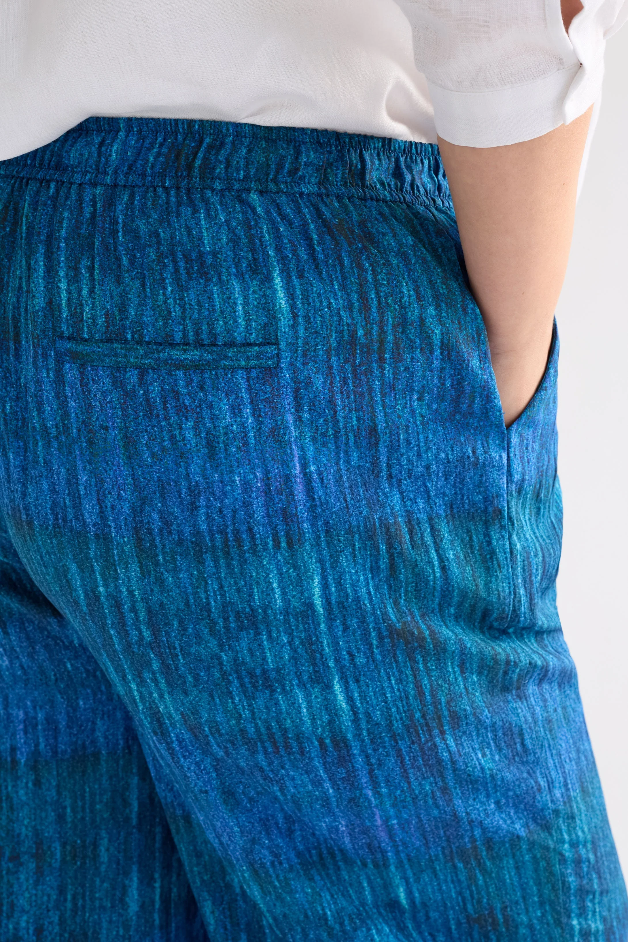 Vaalli Pant - Image 10