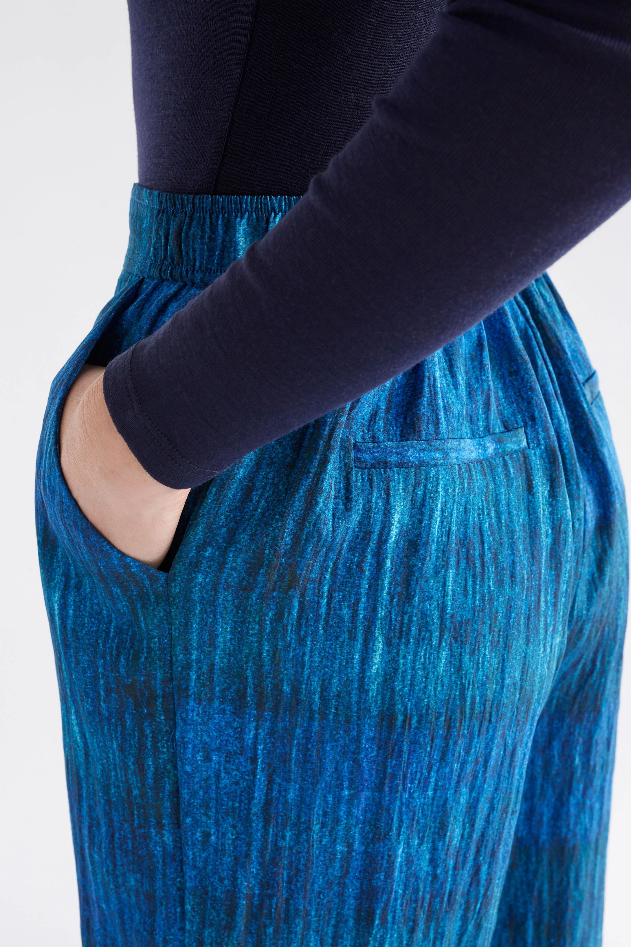 Vaalli Pant - Image 4